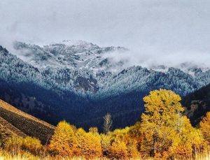 knob-hill-inn-sun-valley-fall-ketchum-idaho