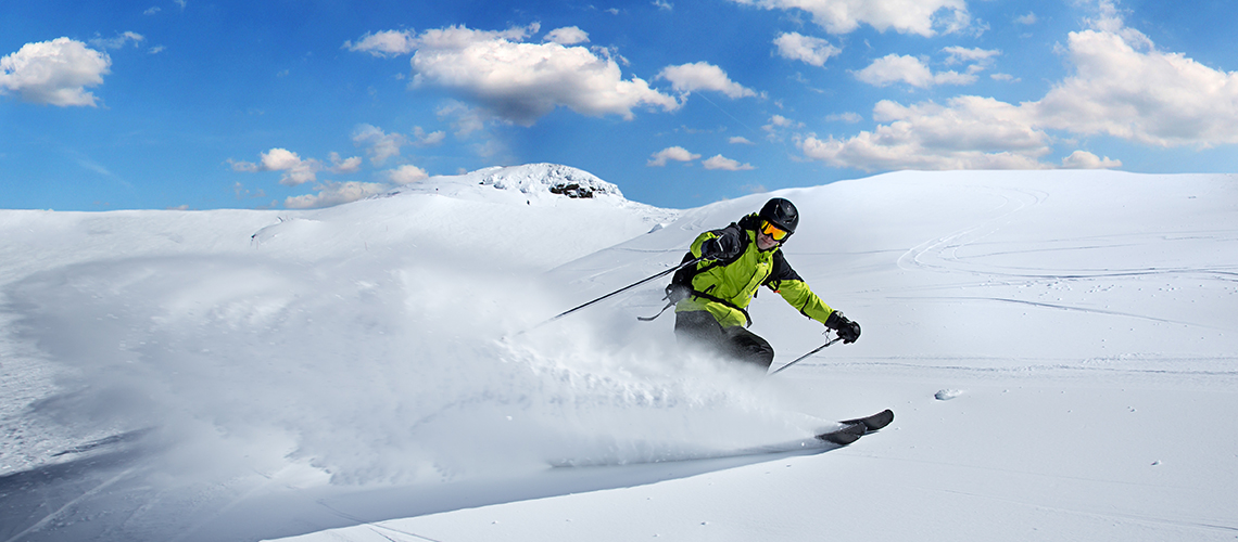 knob-hill-inn-sun-valley-winter-skiing